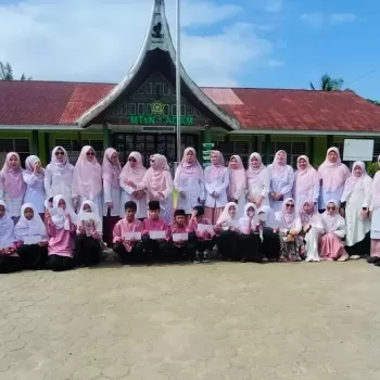 Apresiasi Prestasi dan Tebar Kepedulian dan Bermaafan, MTsN 