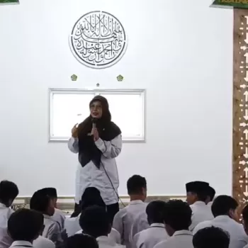 Awali Kepemimpinan dengan Dhuha dan Motivasi, Desmawita Ajak