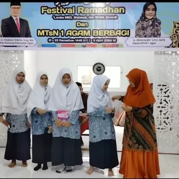 MTsN 1 Agam Perkuat Semangat Solidaritas Melalui Program MTs