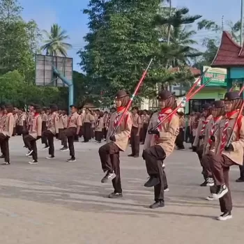 Semarak Hari Pramuka ke-65, MTsN 1 Agam Tampilkan Pasukan To