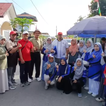 Semarakkan HUT RI ke-81, MTsN 1 Agam Ikuti Lomba Gerak Jalan