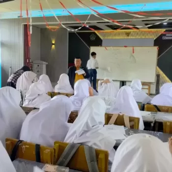 MTsN 1 Agam Gelar Tryout TKA II: Kolaborasi Bersama MM Cours